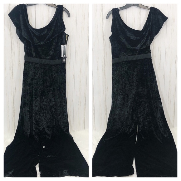 XOXO Velvet One Shoulder Ruffle Jumpsuit - Picture 4 of 7